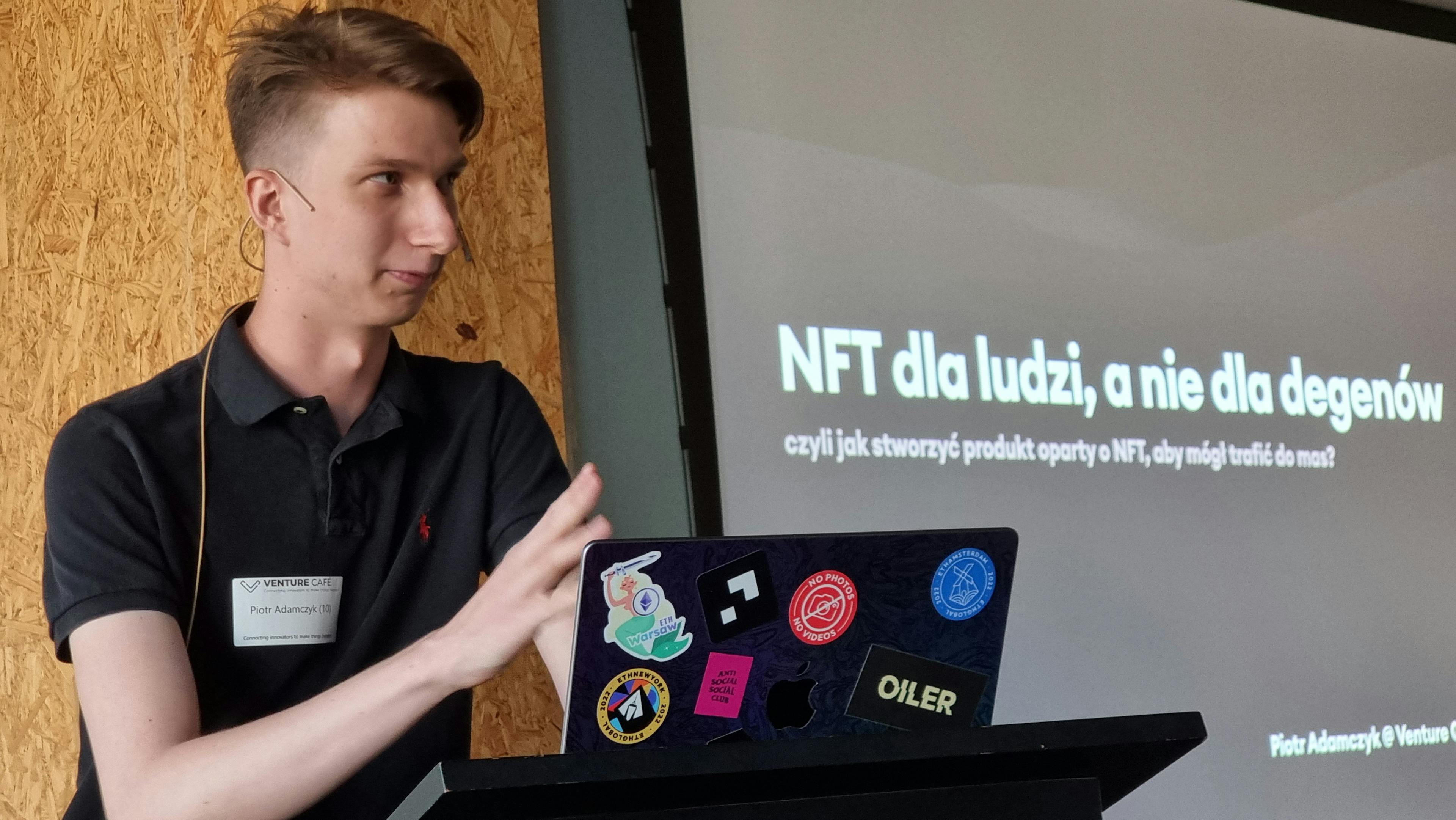 Talking about NFTs in Venture Cafe, 2023